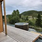 Nyoppfort Med Mulighet Til A Leie Badestamp Levanger