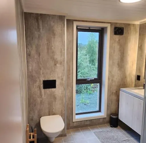 Feriehus Nyoppført Med Badestamp *