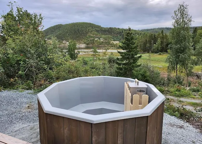 Nyoppført Med Badestamp Feriehus *