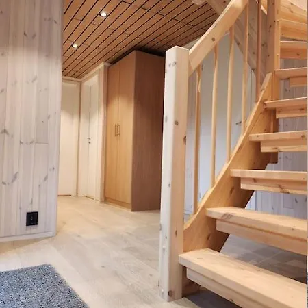 度假居 Nyoppfort Med Mulighet Til A Leie Badestamp 莱旺厄尔